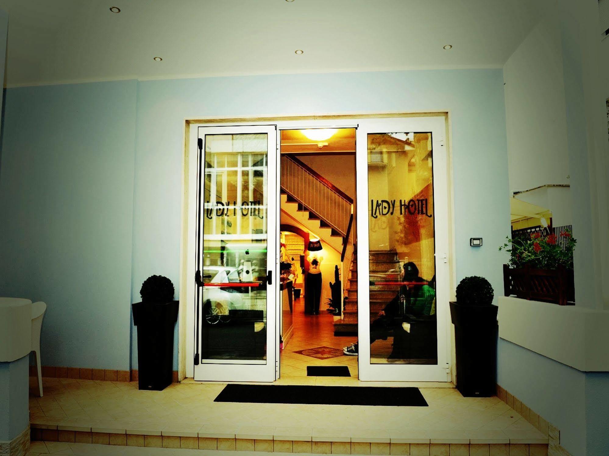 Hotel Lady Rimini Ngoại thất bức ảnh