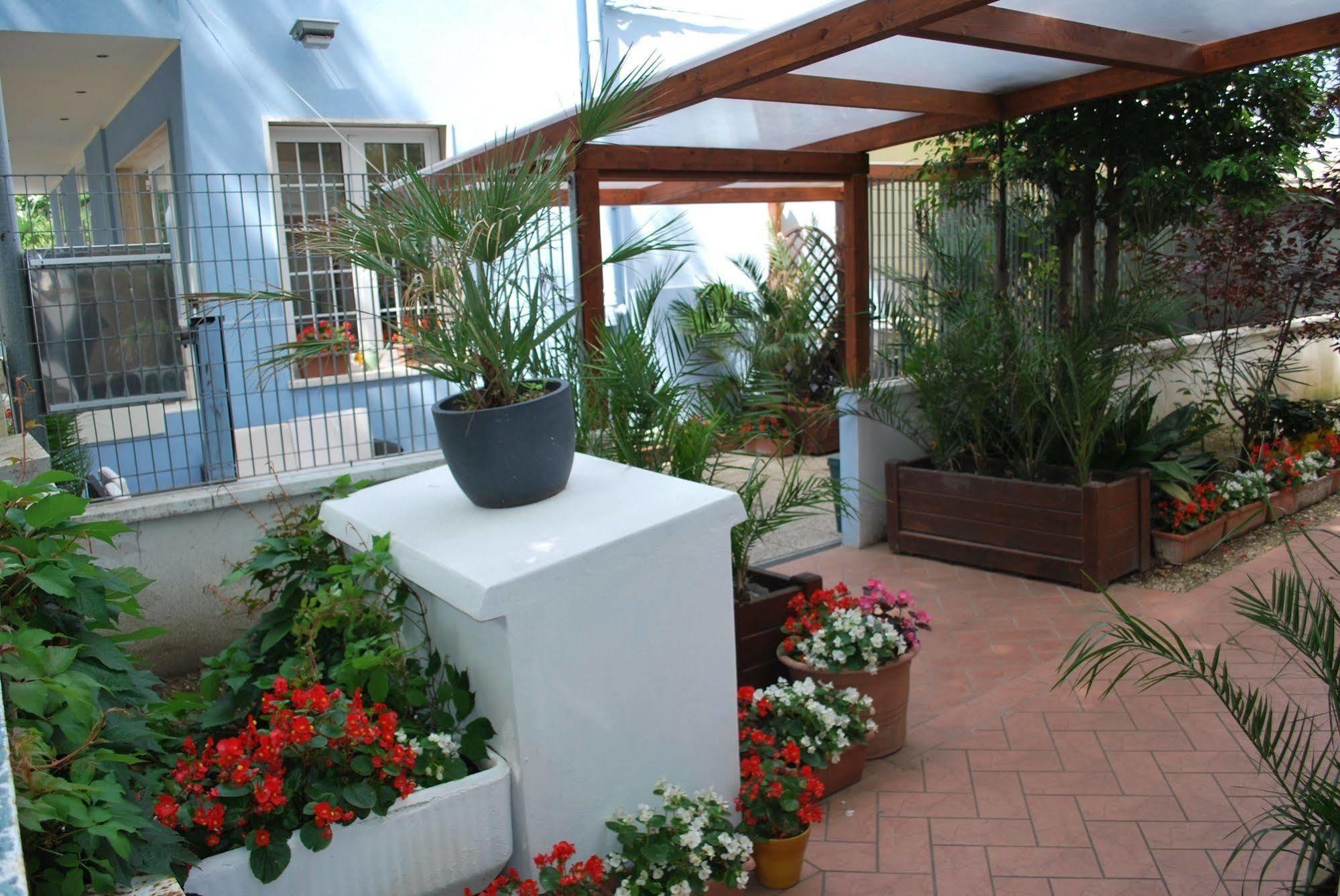 Hotel Lady Rimini Ngoại thất bức ảnh